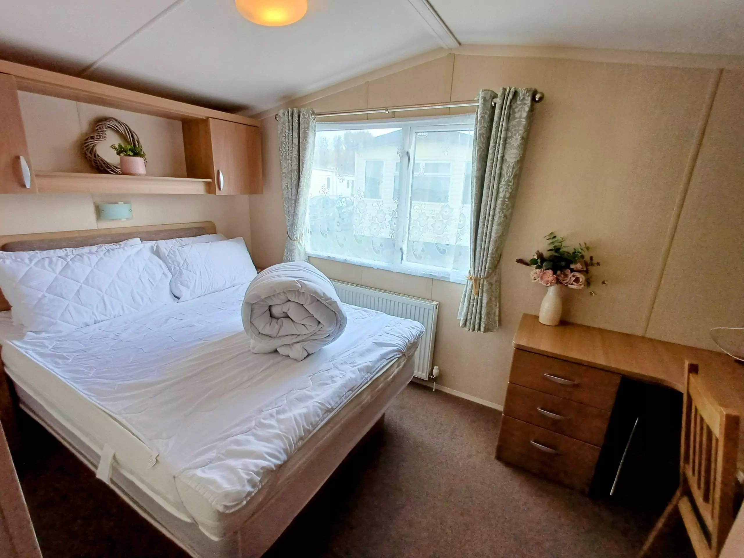 Why choose our beautiful caravan in Doniford Bay? 2 Why choose our beautiful caravan in Doniford Bay?